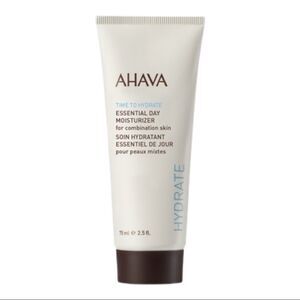 Essential Day Moisturizer - Combination Skin • NWT
